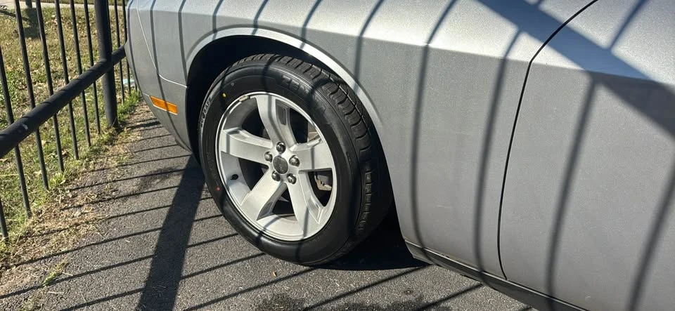 2014 Dodge Challenger 3rd Gen - Image 3 of 4