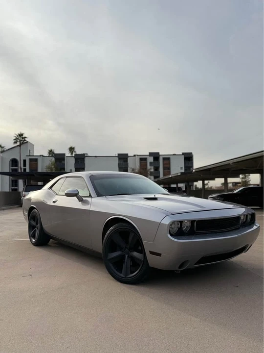2014 Dodge Challenger 3rd Gen - Image 3 of 10