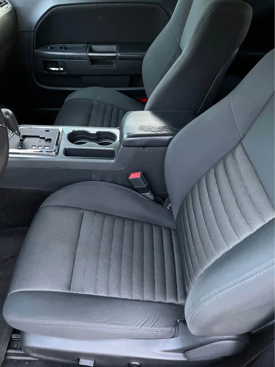 2014 Dodge Challenger 3rd Gen - Image 10 of 13