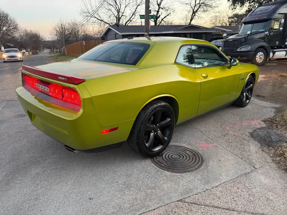 2014 Dodge Challenger 3rd Gen - Image 4 of 9