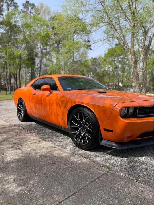 2014 Dodge Challenger 3rd Gen - Image 5 of 16