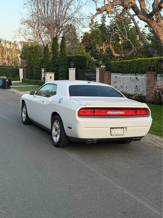 2014 Dodge Challenger 3rd Gen - Image 3 of 13