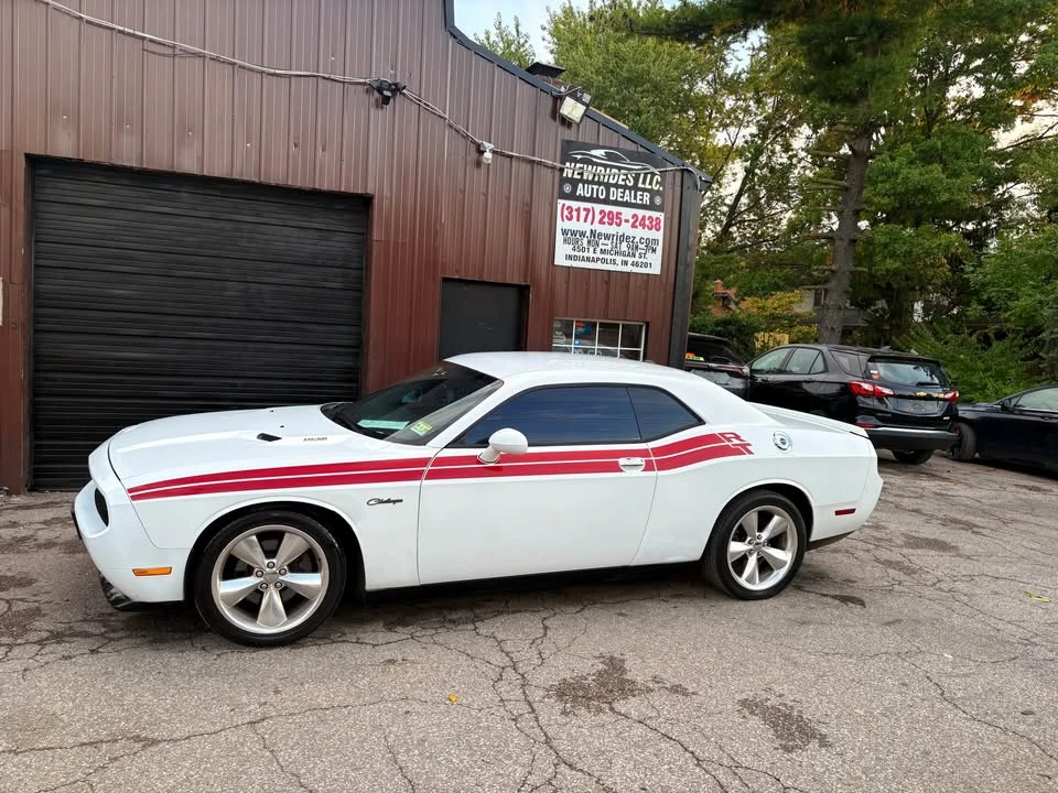 2014 Dodge Challenger 3rd Gen - Image 11 of 20