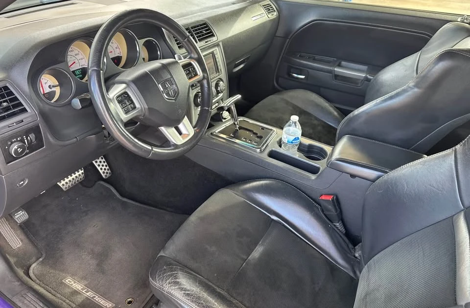 2014 Dodge Challenger 3rd Gen - Image 7 of 11
