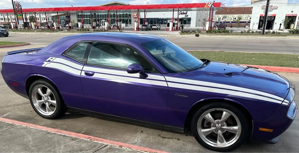 2014 Dodge Challenger 3rd Gen - Image 5 of 11