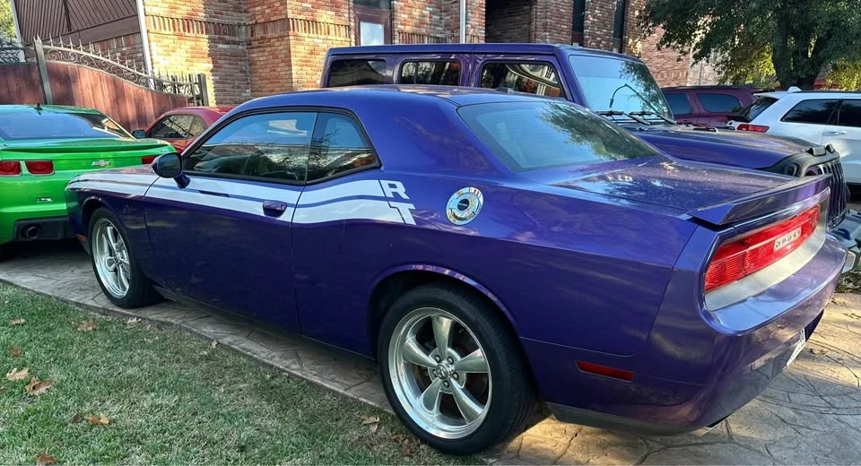 2014 Dodge Challenger 3rd Gen - Image 2 of 11