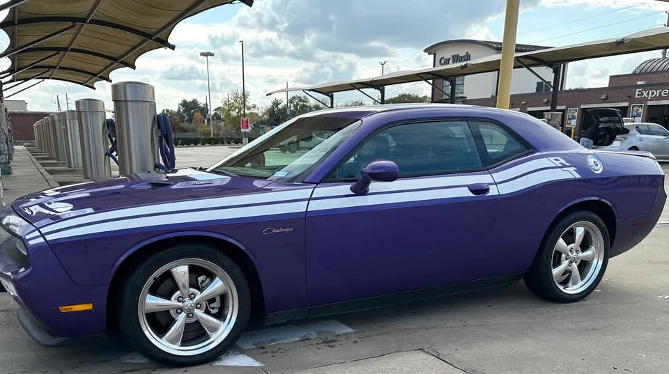 2014 Dodge Challenger 3rd Gen - Image 3 of 11