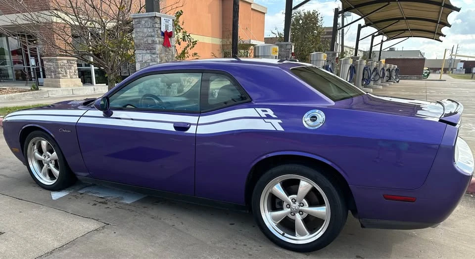 2014 Dodge Challenger 3rd Gen - Image 4 of 11