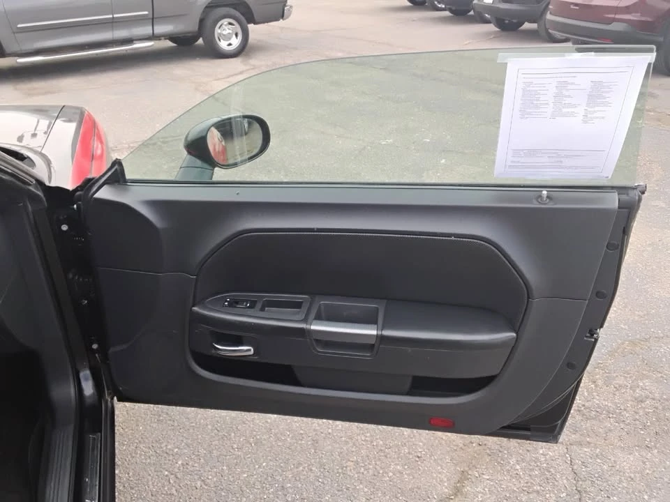 2014 Dodge Challenger 3rd Gen - Image 16 of 20