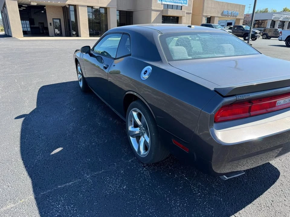 2014 Dodge Challenger 3rd Gen - Image 3 of 15