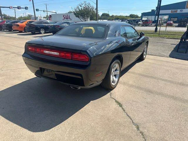 2014 Dodge Challenger 3rd Gen - Image 3 of 4