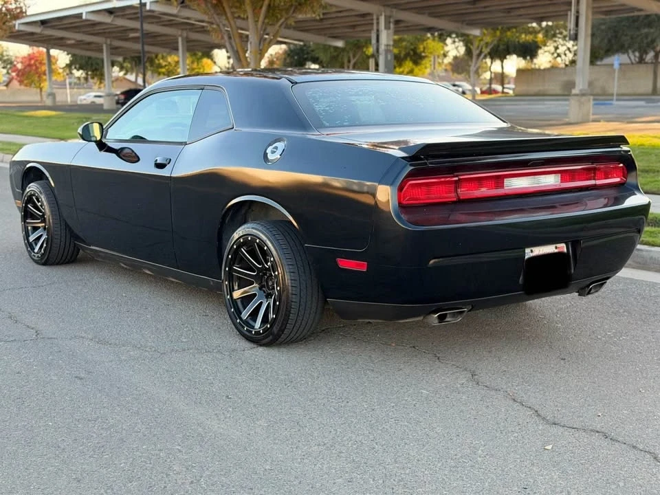2014 Dodge Challenger 3rd Gen - Image 3 of 12