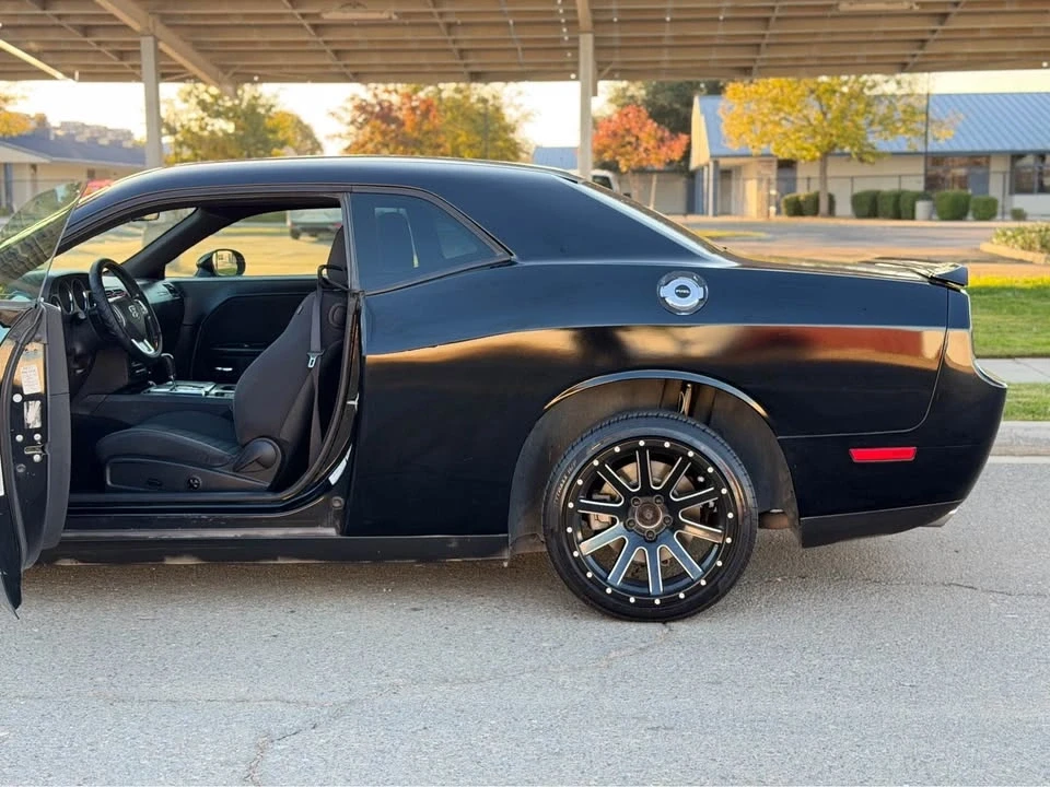 2014 Dodge Challenger 3rd Gen - Image 8 of 12