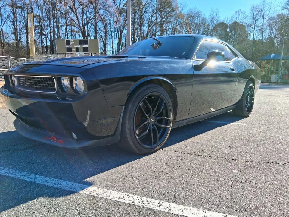 2014 Dodge Challenger 3rd Gen - Image 4 of 12