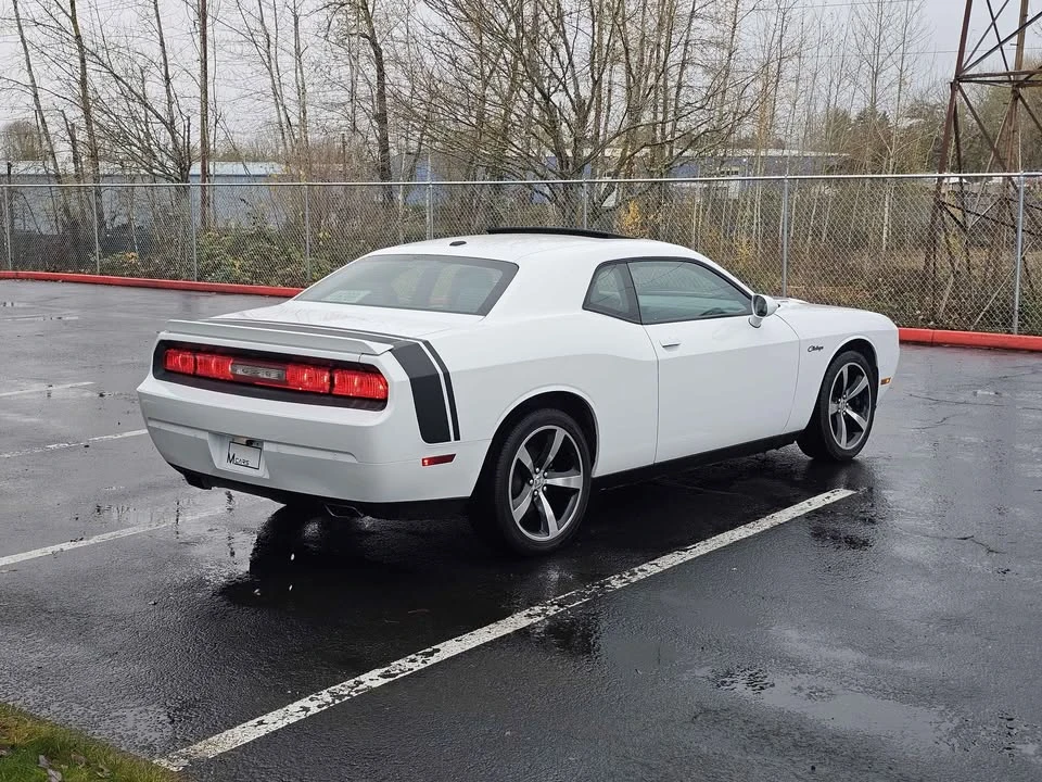 2014 Dodge Challenger 3rd Gen - Image 5 of 18