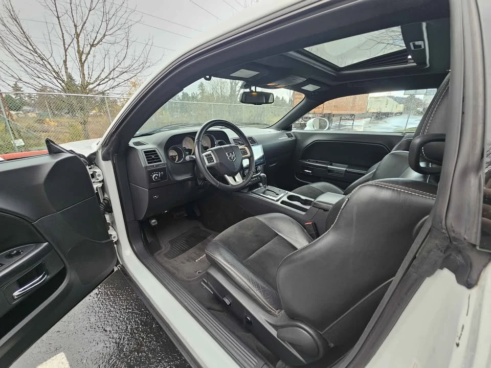 2014 Dodge Challenger 3rd Gen - Image 11 of 18