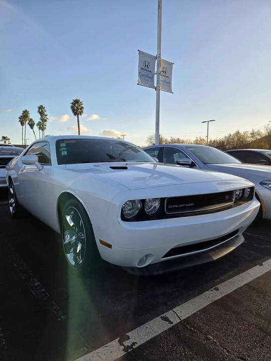 2014 Dodge Challenger 3rd Gen - Image 2 of 10
