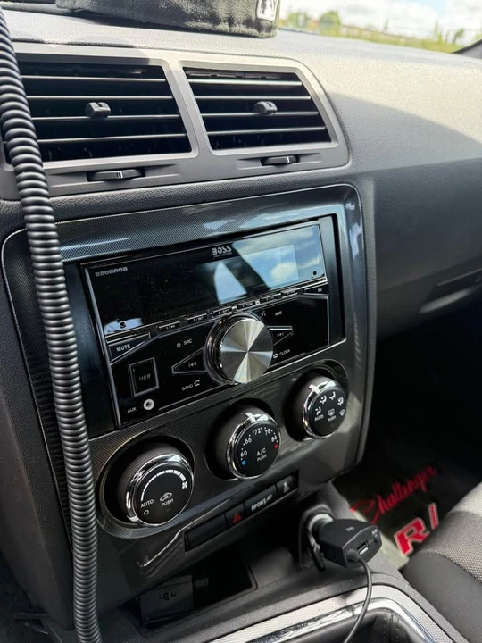 2014 Dodge Challenger 3rd Gen - Image 8 of 9