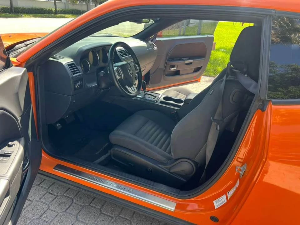 2014 Dodge Challenger 3rd Gen - Image 11 of 14