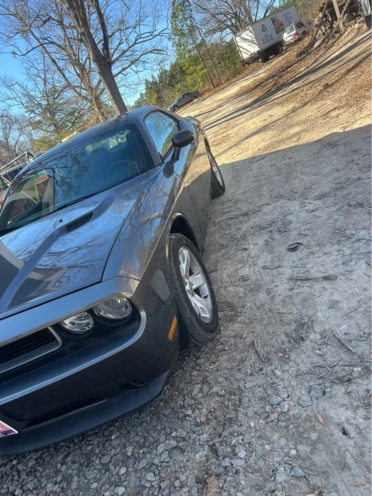 2014 Dodge Challenger 3rd Gen - Image 2 of 7