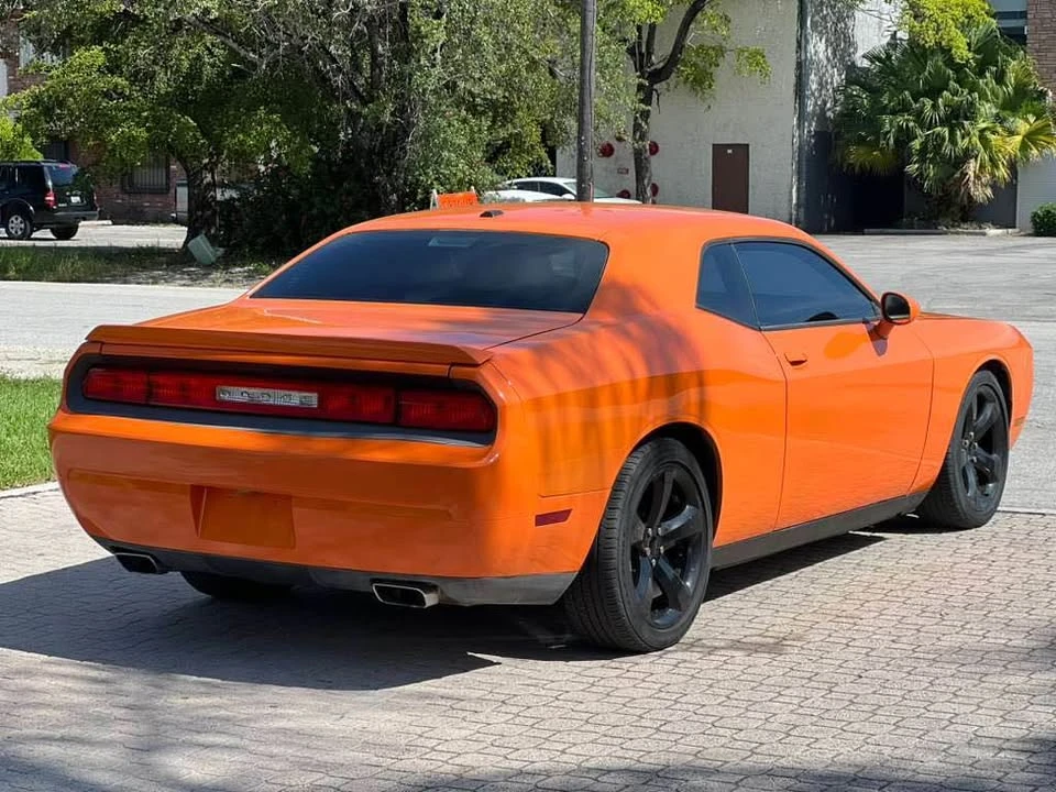 2014 Dodge Challenger 3rd Gen - Image 6 of 14