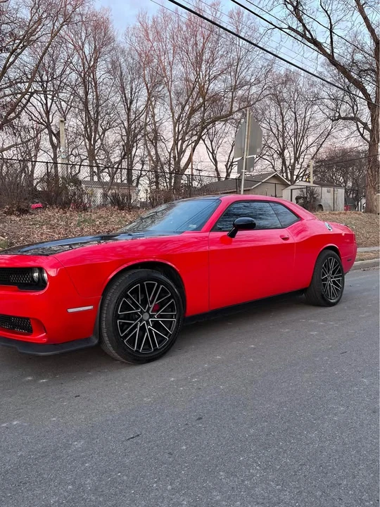 2014 Dodge Challenger 3rd Gen - Image 2 of 8