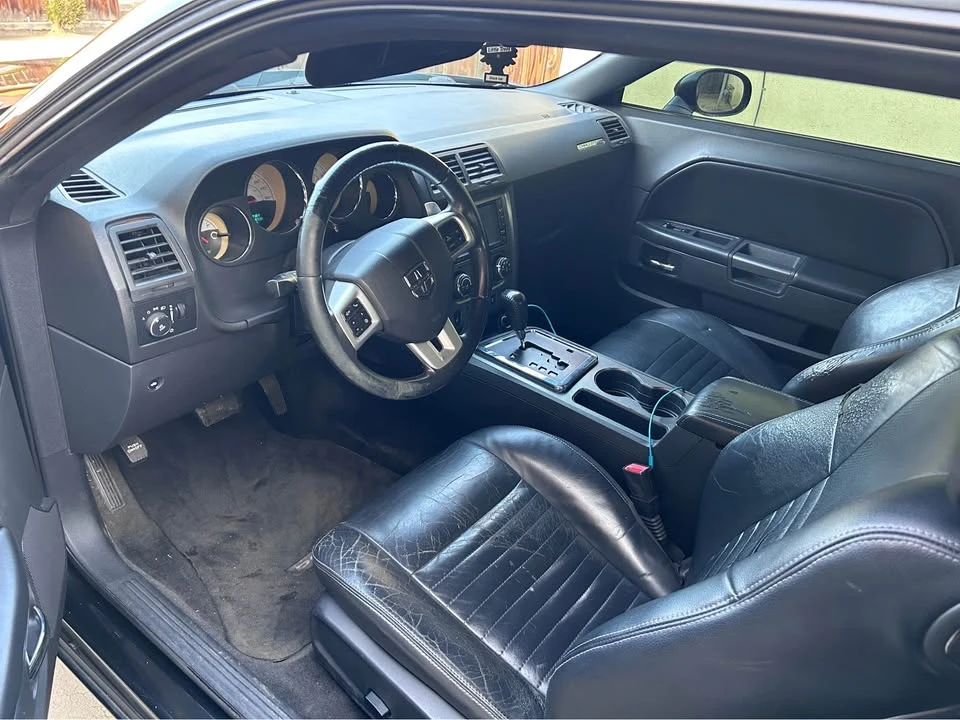 2014 Dodge Challenger 3rd Gen - Image 4 of 11