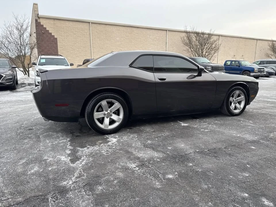 2014 Dodge Challenger 3rd Gen - Image 13 of 18