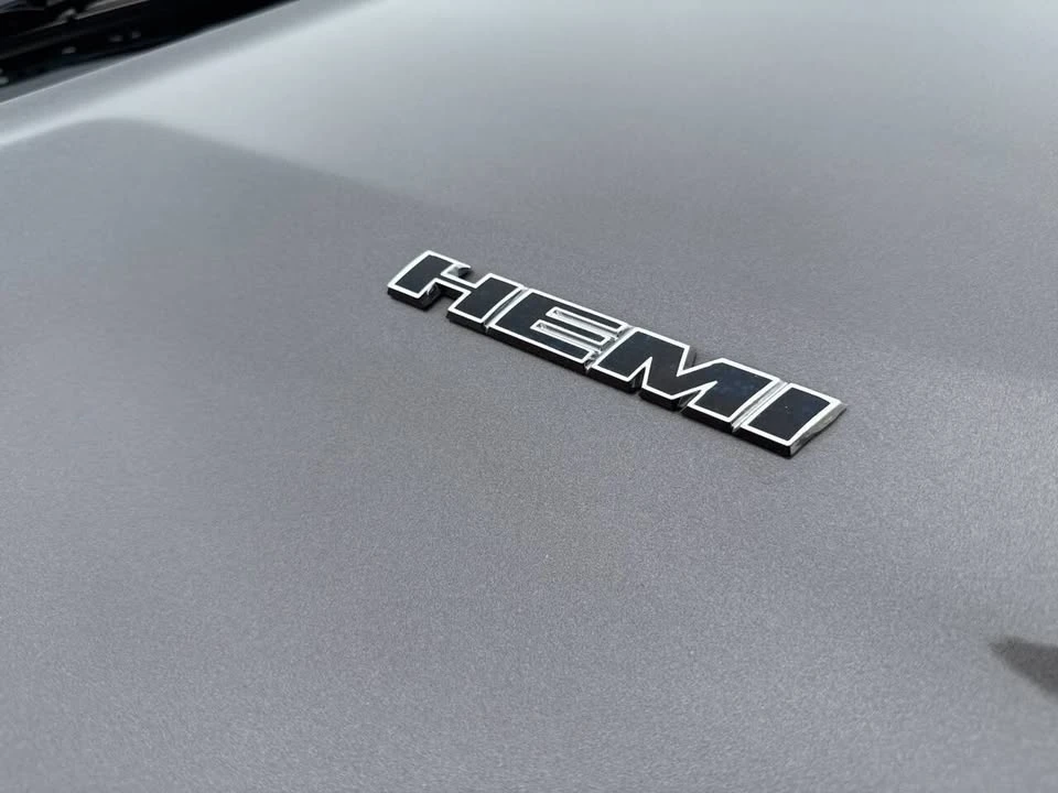 2014 Dodge Challenger 3rd Gen - Image 15 of 18