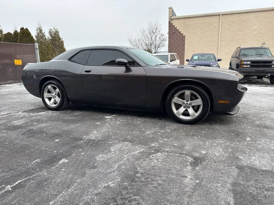 2014 Dodge Challenger 3rd Gen - Image 11 of 18