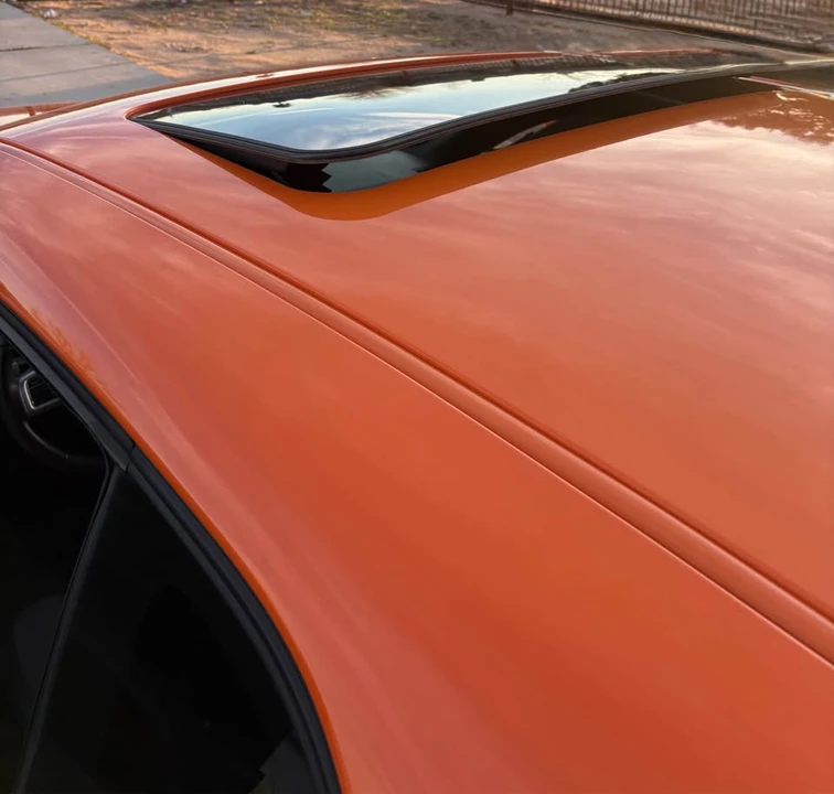 2014 Dodge Challenger 3rd Gen - Image 16 of 19