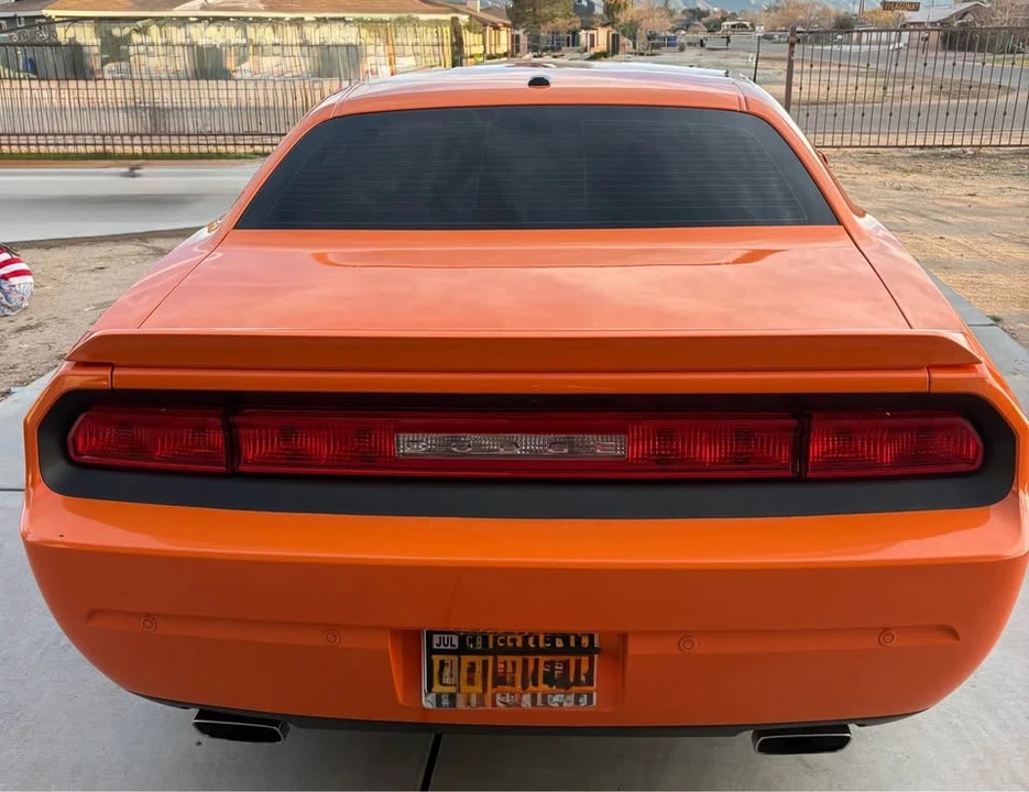 2014 Dodge Challenger 3rd Gen - Image 9 of 19