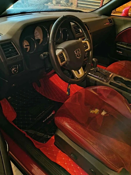2014 Dodge Challenger 3rd Gen - Image 15 of 20