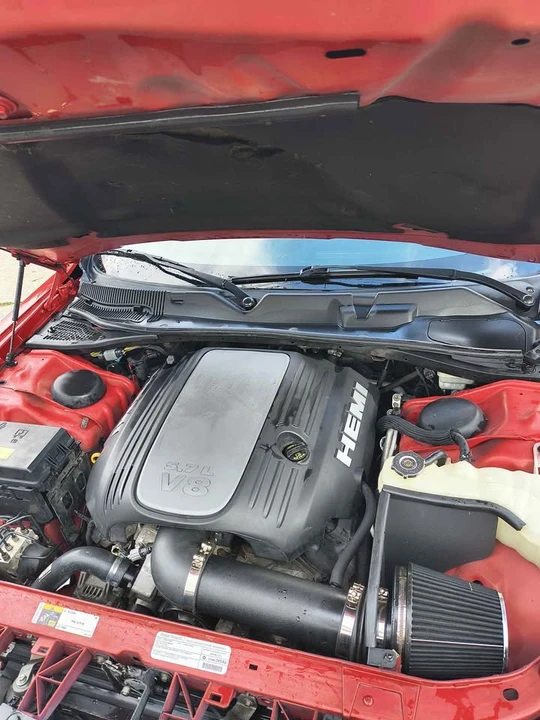 2014 Dodge Challenger 3rd Gen - Image 10 of 20