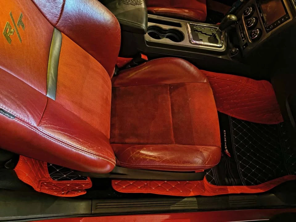 2014 Dodge Challenger 3rd Gen - Image 14 of 20
