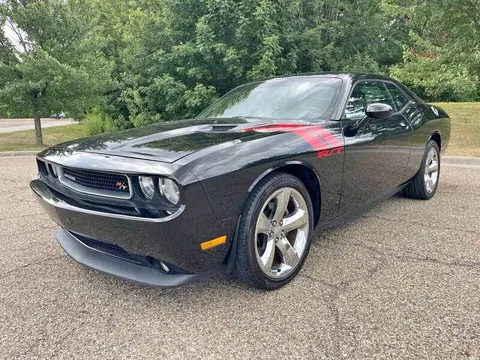 2014 Dodge Challenger R/T Plus