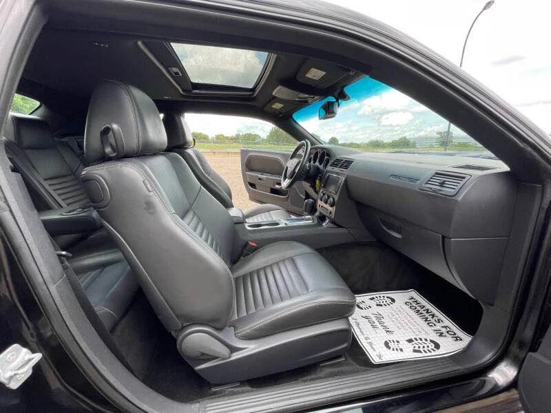 2014 Dodge Challenger 3rd Gen - Image 14 of 17