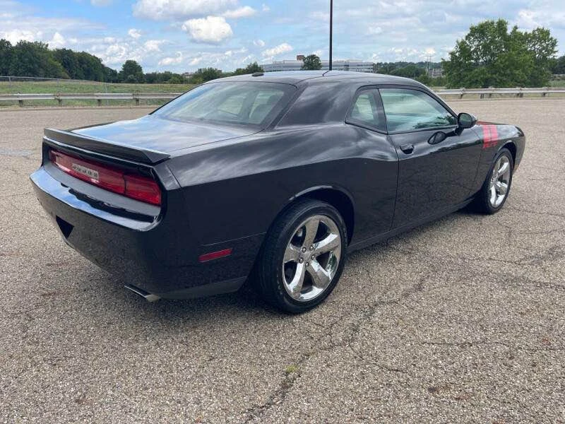 2014 Dodge Challenger 3rd Gen - Image 4 of 17