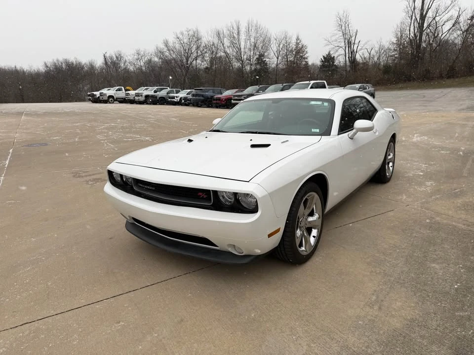 2014 Dodge Challenger 3rd Gen - Image 2 of 7