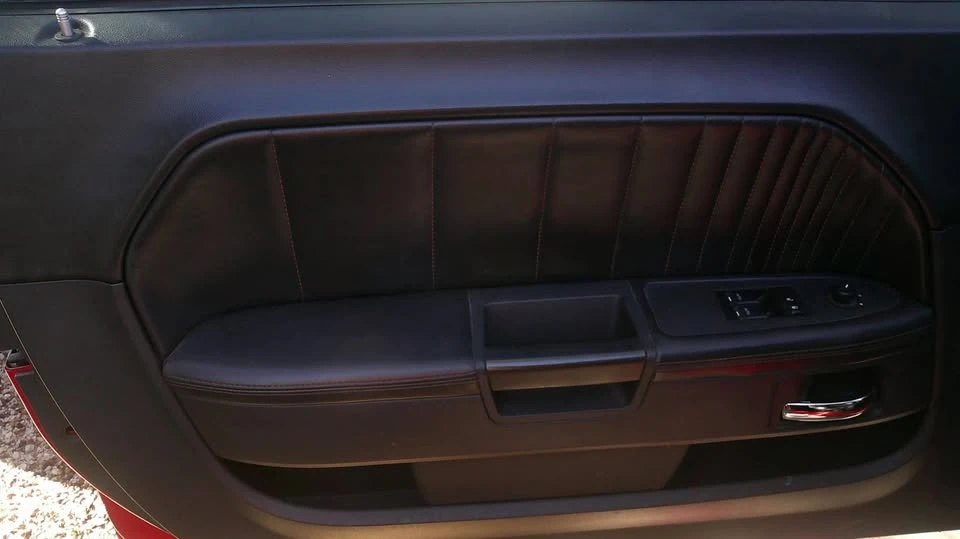 2014 Dodge Challenger 3rd Gen - Image 13 of 20