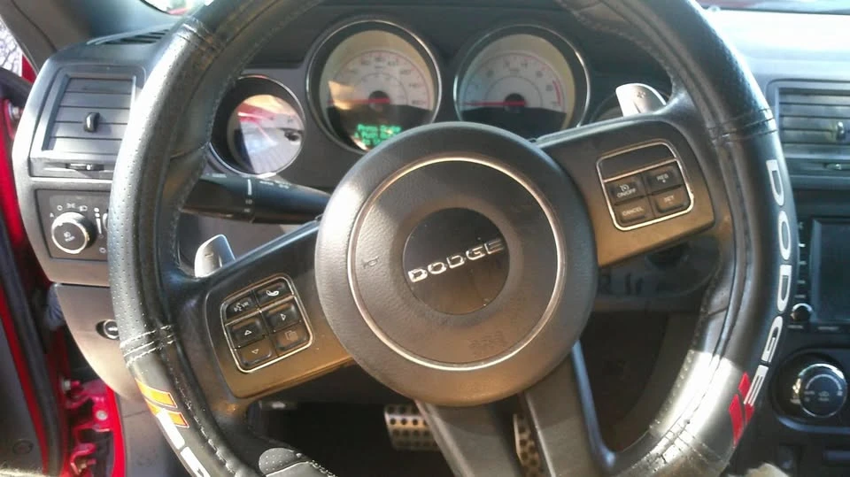 2014 Dodge Challenger 3rd Gen - Image 17 of 20