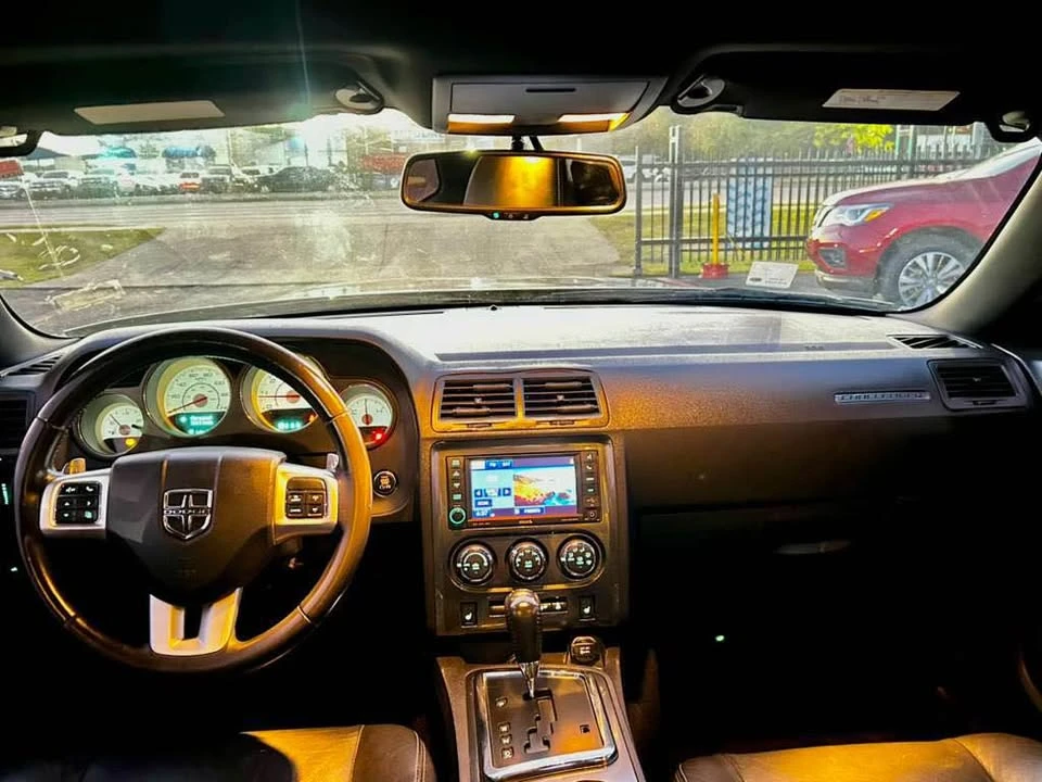 2014 Dodge Challenger 3rd Gen - Image 4 of 15
