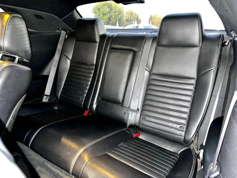 2014 Dodge Challenger 3rd Gen - Image 3 of 15