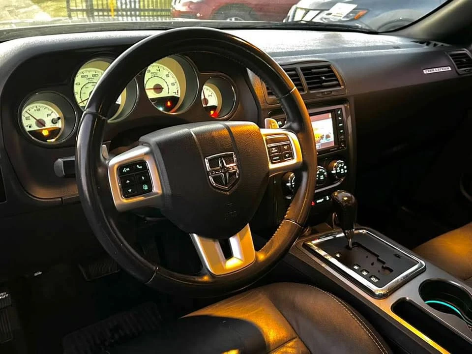 2014 Dodge Challenger 3rd Gen - Image 5 of 15