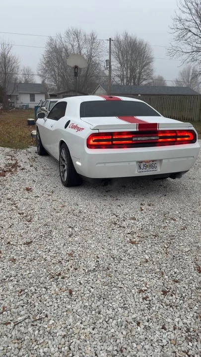 2014 Dodge Challenger 3rd Gen - Image 2 of 5