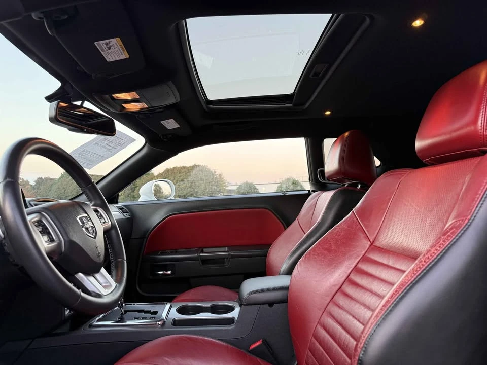 2014 Dodge Challenger 3rd Gen - Image 14 of 18
