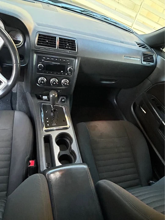 2014 Dodge Challenger 3rd Gen - Image 10 of 11