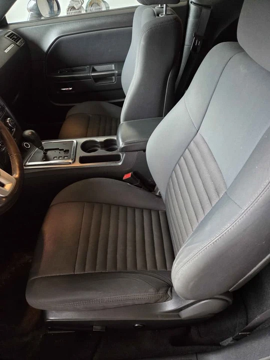2014 Dodge Challenger 3rd Gen - Image 6 of 13
