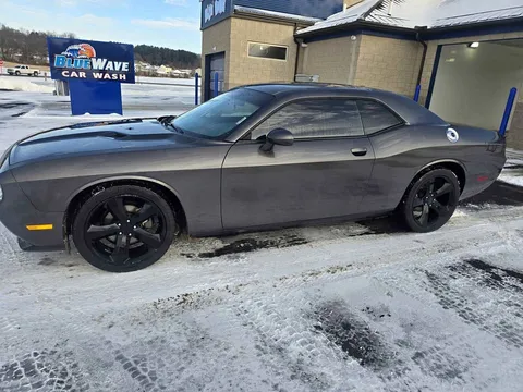 2014 Dodge Challenger SE Coupe