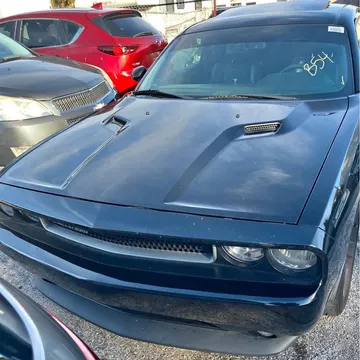 2014 Dodge Challenger SE Coupe